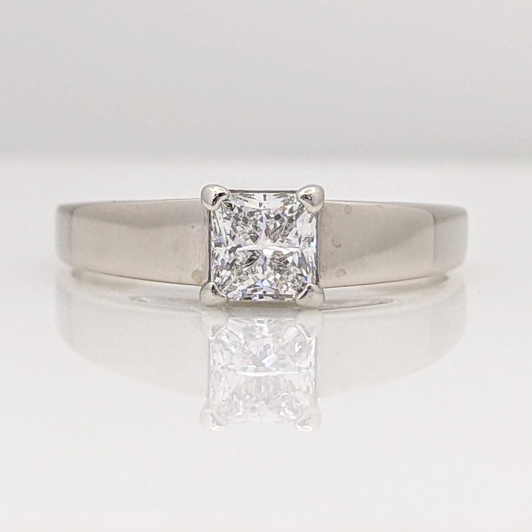 14K WHITE .72 CARAT TOTAL I1 H DIAMOND PRINCESS CUT SOLITAIRE ESTATE RING 3.9 GRAMS