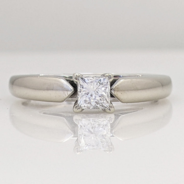 14K WHITE .37 CARAT TOTAL WEIGHT I1 E DIAMOND PRINCESS CUT RAISED SHANK SOLITAIRE ESTATE RING 4.5 GRAMS