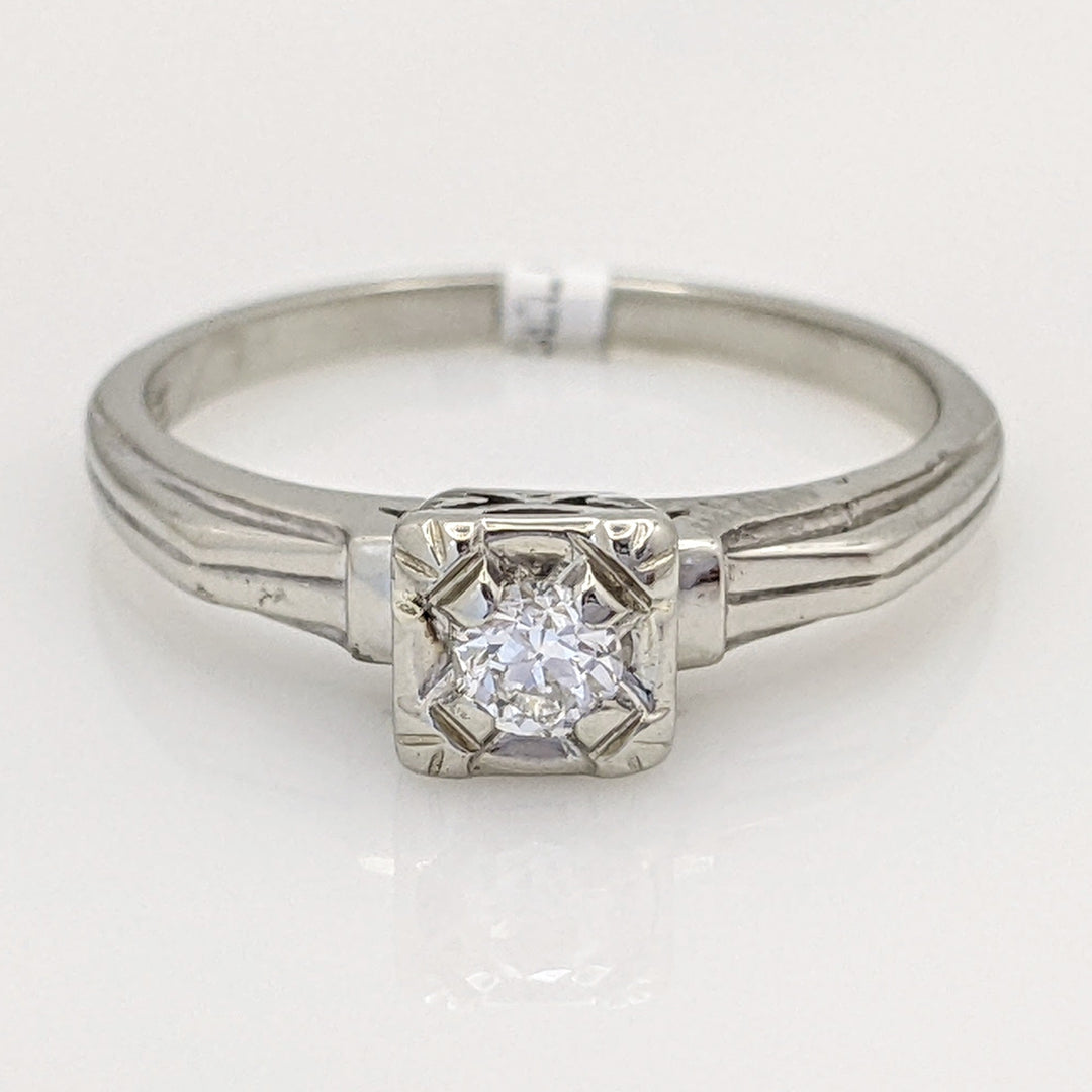 14K WHITE .10 CARAT TOTAL I1 H DIAMOND ROUND BOXHEAD ESTATE RING 2.2 GRAMS