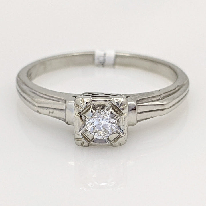 14K WHITE .10 CARAT TOTAL I1 H DIAMOND ROUND BOXHEAD ESTATE RING 2.2 GRAMS
