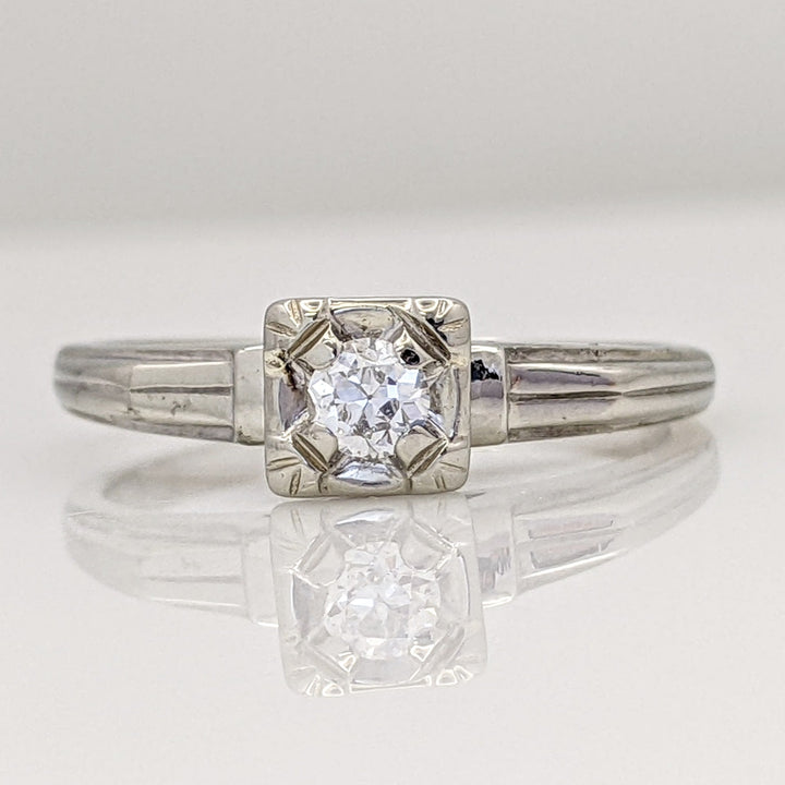 14K WHITE .10 CARAT TOTAL I1 H DIAMOND ROUND BOXHEAD ESTATE RING 2.2 GRAMS