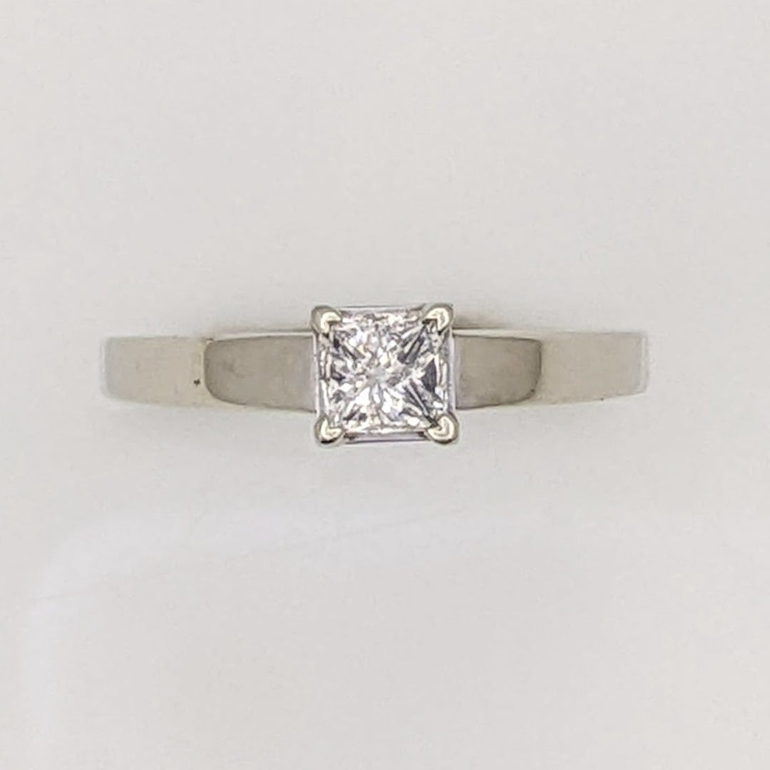 14K WHITE .48 CARAT TOTAL SI2 H PRINCESS CUT DIAMOND RAISED SHANK SOLITAIRE ESTATE RING 3.1G