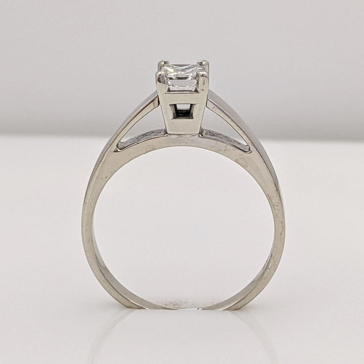 14K WHITE .40 CARAT TOTAL SI2 I DIAMOND PRINCESS CUT ESTATE RING 2.3 GRAMS