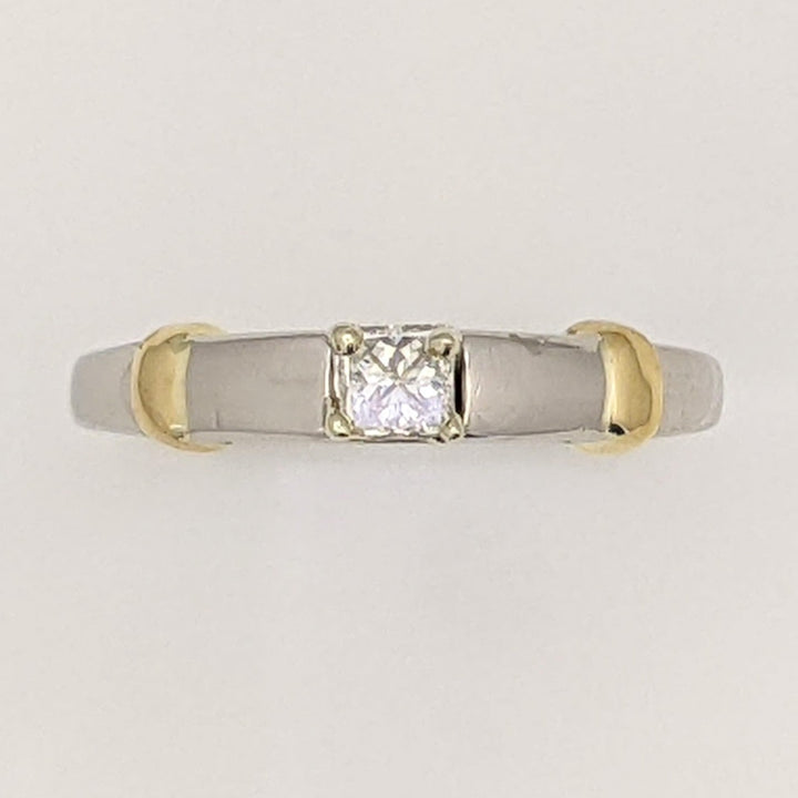 14K TWO-TONE .25 CARAT TOTAL I1 I DIAMOND PRINCESS CUT ESTATE RING 5.3 GRAMS