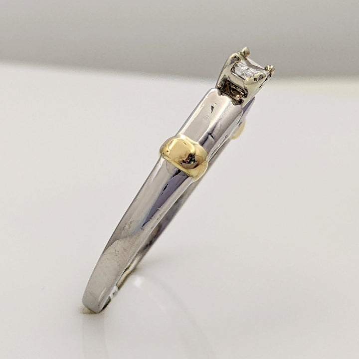 14K TWO-TONE .25 CARAT TOTAL I1 I DIAMOND PRINCESS CUT ESTATE RING 5.3 GRAMS