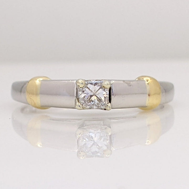 14K TWO-TONE .25 CARAT TOTAL I1 I DIAMOND PRINCESS CUT ESTATE RING 5.3 GRAMS