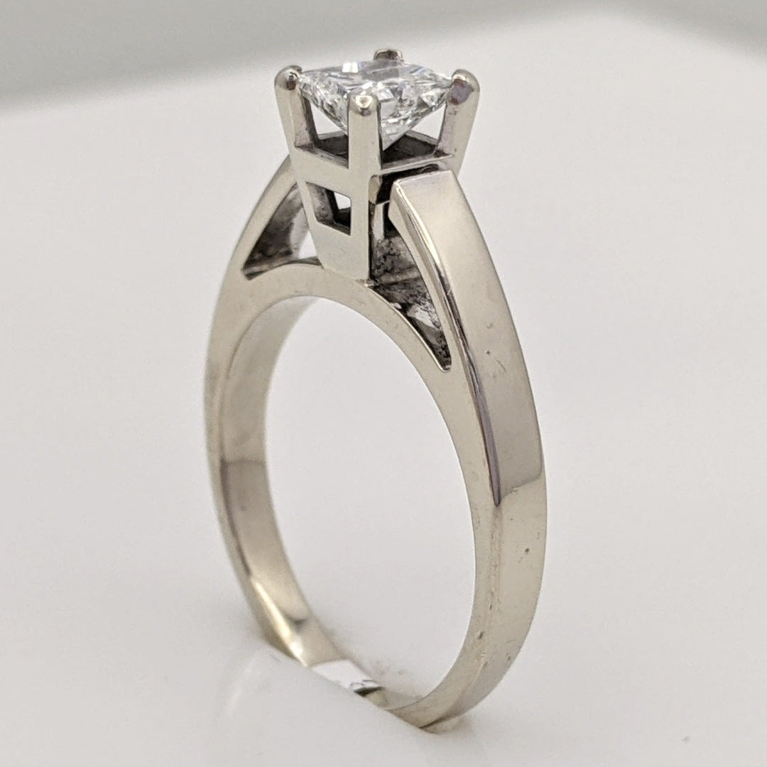 14K WHITE .47 CARAT TOTAL SI2 G DIAMOND PRINCESS CUT SOLITAIRE ESTATE RING 3.1 GRAMS