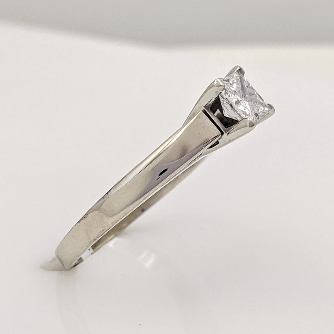 14K WHITE .47 CARAT TOTAL SI2 G DIAMOND PRINCESS CUT SOLITAIRE ESTATE RING 3.1 GRAMS