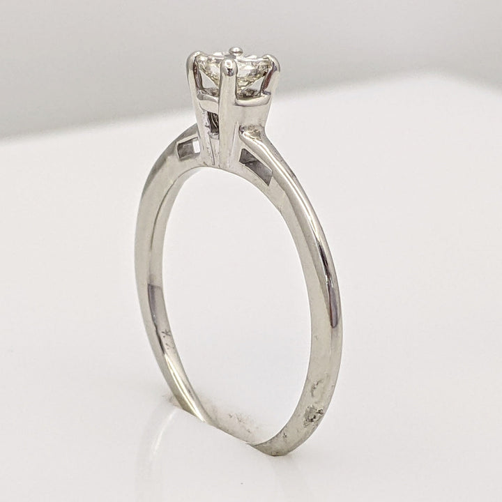 14K WHITE .21 CARAT TOTAL SI1 F DIAMOND PRINCESS CUT SOLITAIRE ESTATE RING 1.8 GRAMS