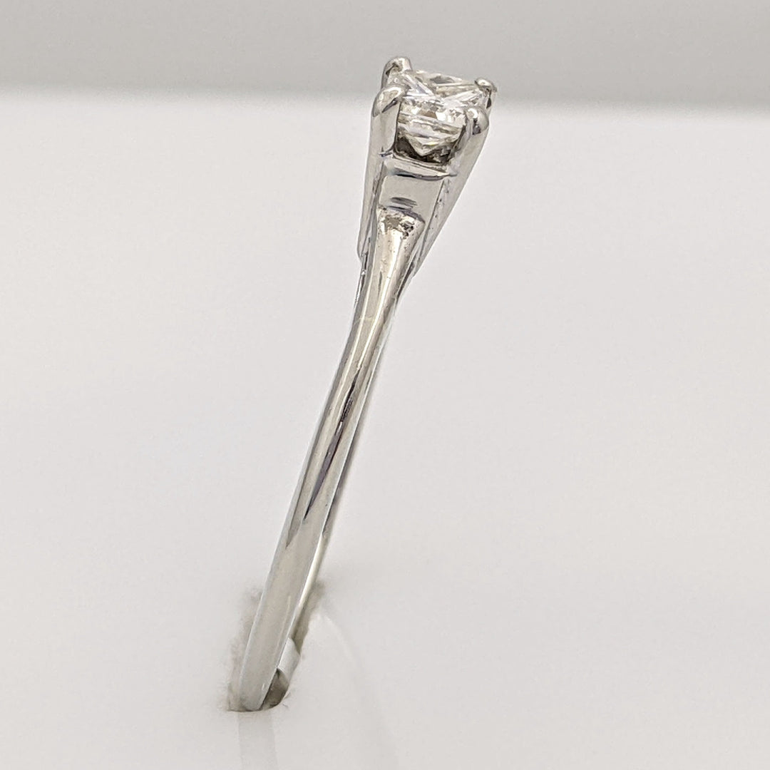14K WHITE .21 CARAT TOTAL SI1 F DIAMOND PRINCESS CUT SOLITAIRE ESTATE RING 1.8 GRAMS