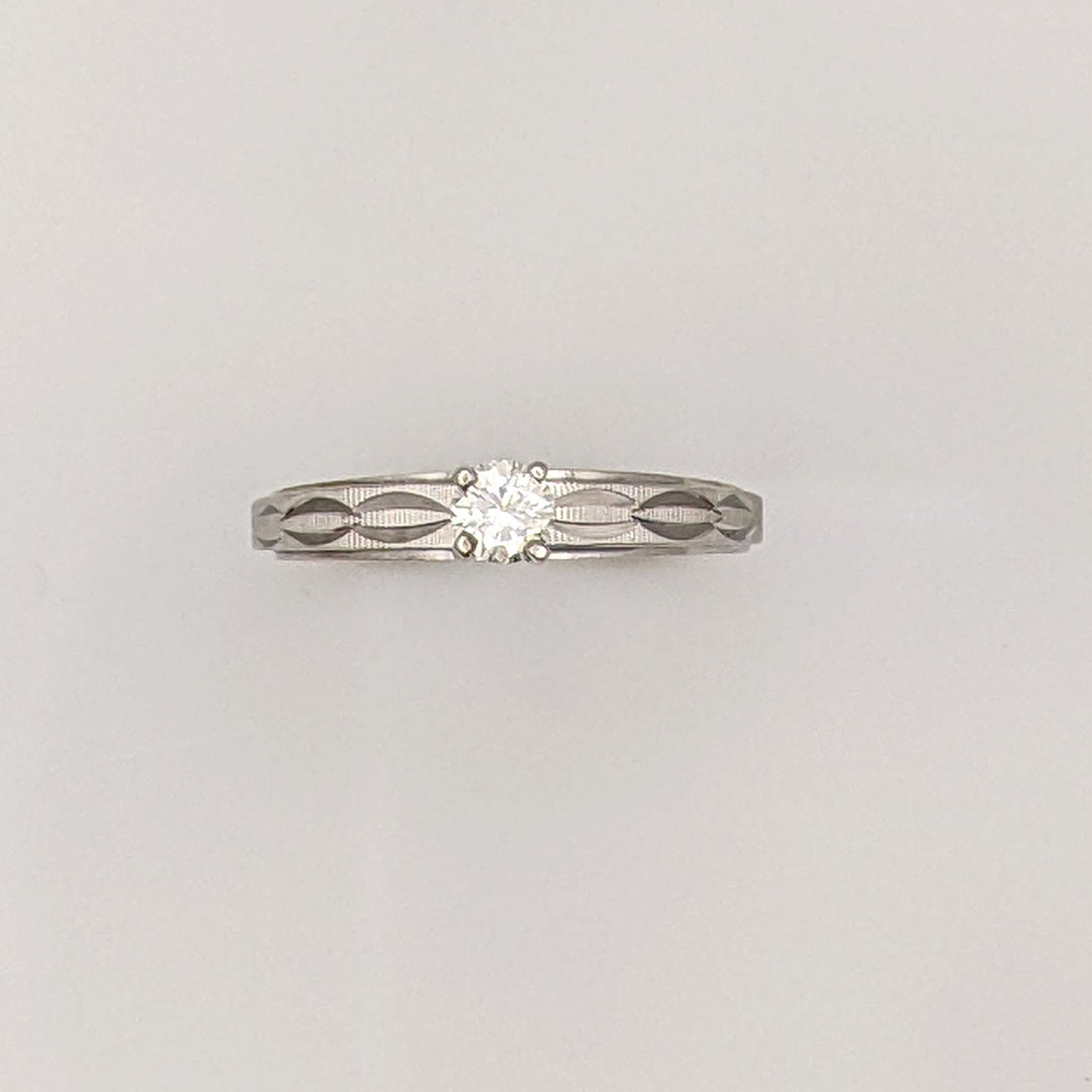 14K TWO-TONE .28 CARAT TOTAL SI I ROUND SOLITAIRE DIAMOND ESTATE 2.9 GRAMS