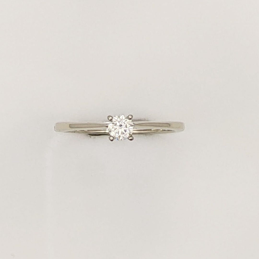 14K WHITE .23 CARAT TOTAL SI1 H DIAMOND ROUND ESTATE SOLITAIRE RING 1.9 GRAMS