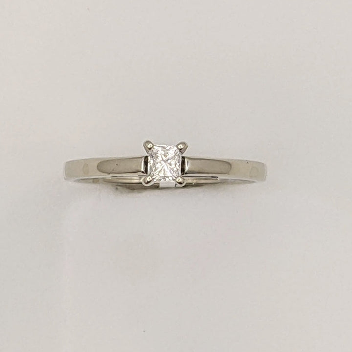 14K WHITE .18 CARAT TOTAL SI2 H DIAMOND PRINCESS CUT ESTATE RING 2.5 GRAMS