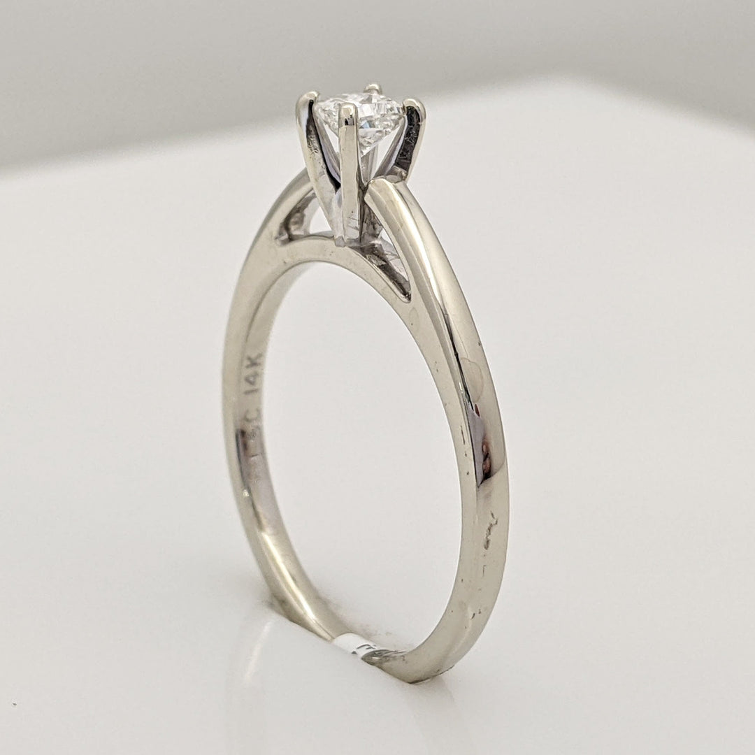14K WHITE .18 CARAT TOTAL SI2 H DIAMOND PRINCESS CUT ESTATE RING 2.5 GRAMS