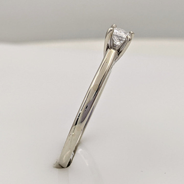 14K WHITE .18 CARAT TOTAL SI2 H DIAMOND PRINCESS CUT ESTATE RING 2.5 GRAMS