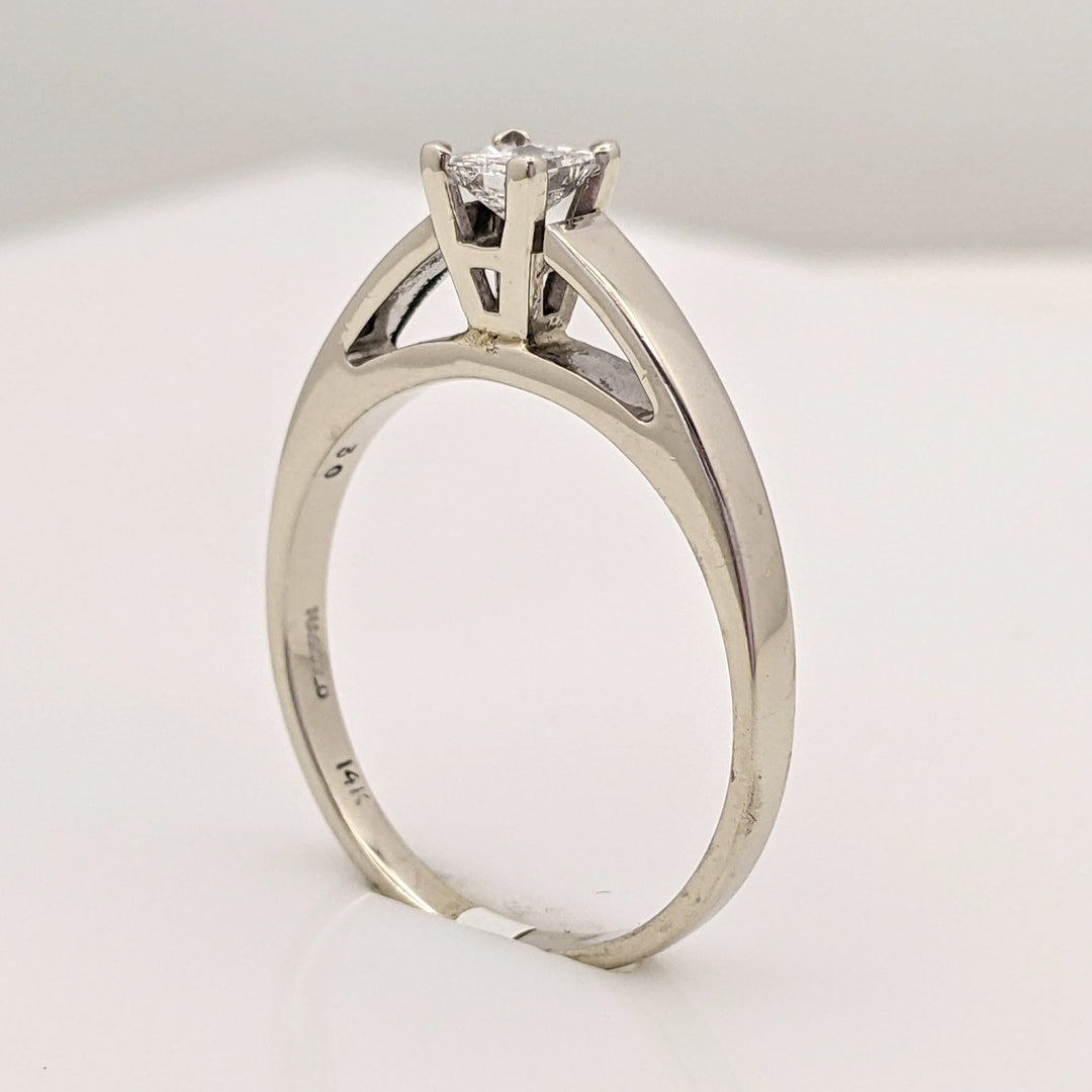 14K WHITE .30 CARAT TOTAL I1 G DIAMOND ROUND RAISED SHANK SOLITAIRE ESTATE RING 3.3 GRAMS