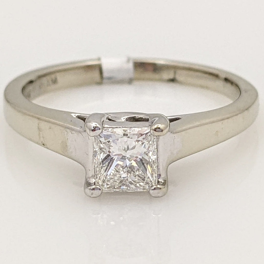 14K WHITE .38 CARAT TOTAL I1 J DIAMOND PRINCESS CUT SOLITAIRE ESTATE RING 1.9 GRAMS