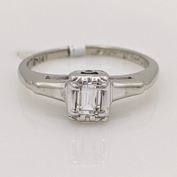 14K WHITE .25 CARAT TOTAL VS2 H DIAMOND EMERALD CUT ESTATE RING 2.5 GRAMS