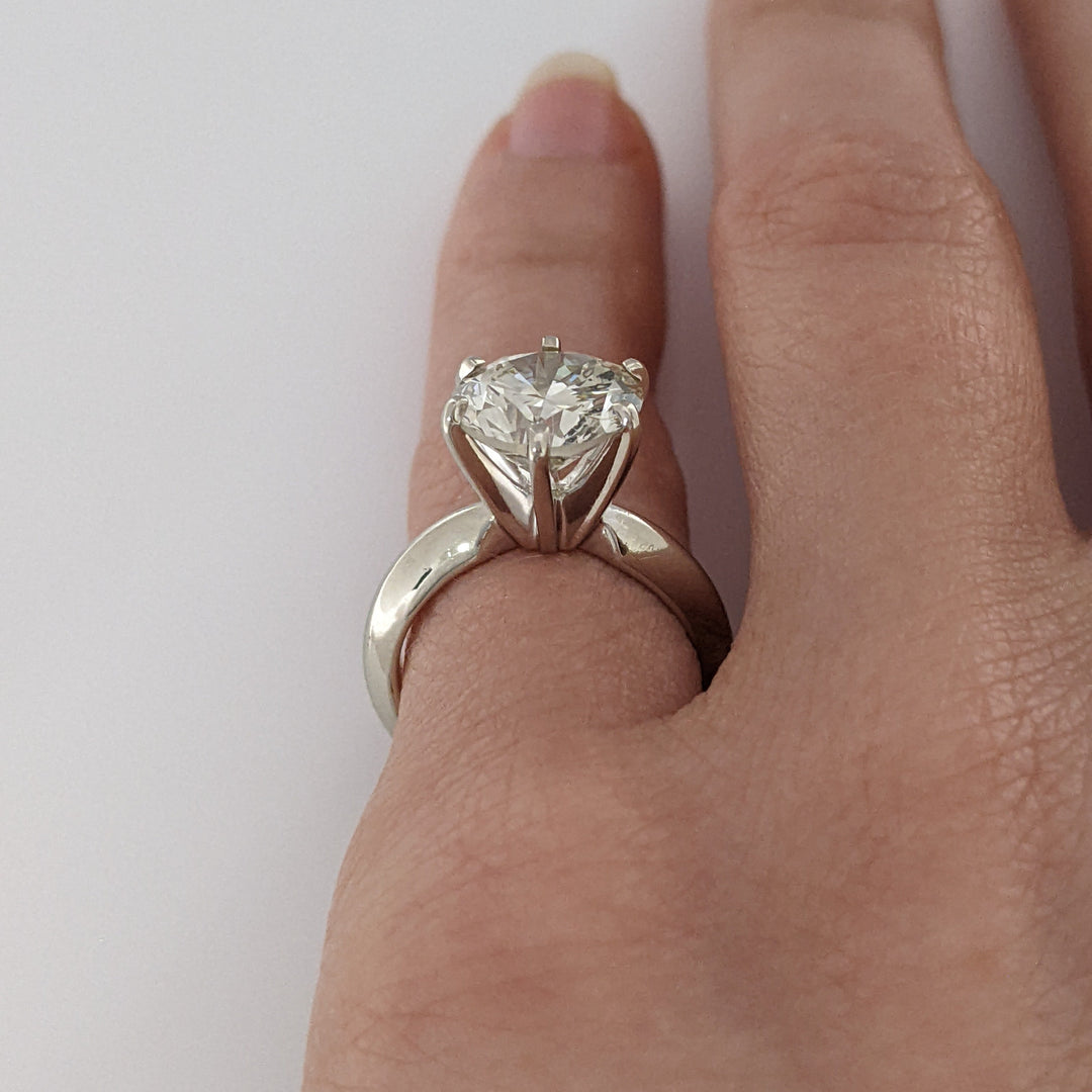 14K WHITE 2.85 CARAT TOTAL I1 K-L DIAMOND ROUND 6-PRONG ESTATE RING 3.5 GRAMS