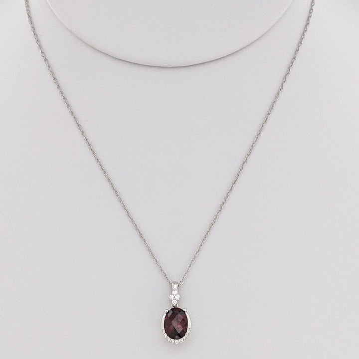 14K WHITE GARNET OVAL 1.32 CARAT TOTAL WITH .08 DIAMOND TOTAL WEIGHT ESTATE PENDANT & CHAIN 2.0 GRAMS