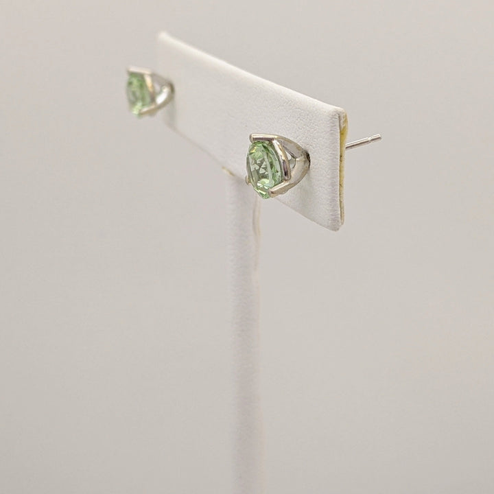 14K WHITE LIGHT GREEN TOURMALINE ROUND 6.5MM ESTATE STUD EARRINGS 1.8 GRAMS
