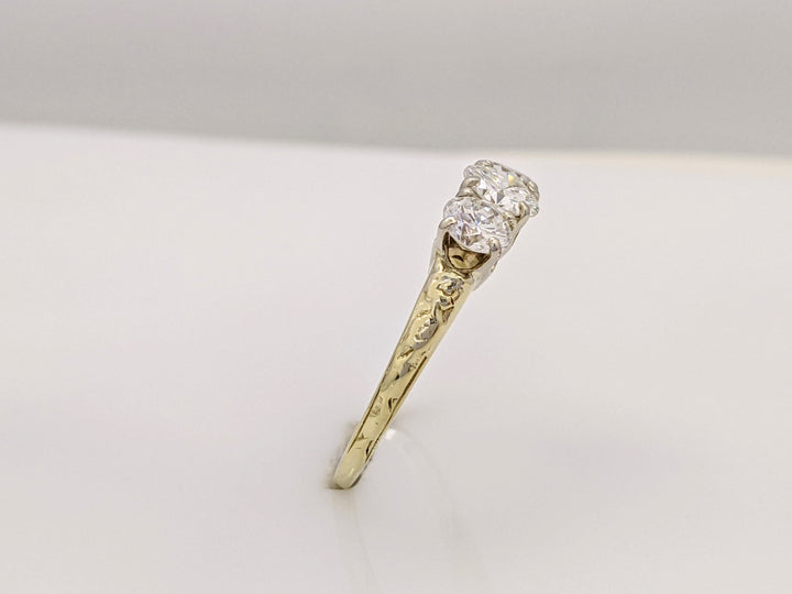 14K 1.43 CARAT TOTAL WEIGHT VS2 G-H DIAMOND ROUND (3) ESTATE TRINITY RING 2.7 GRAMS