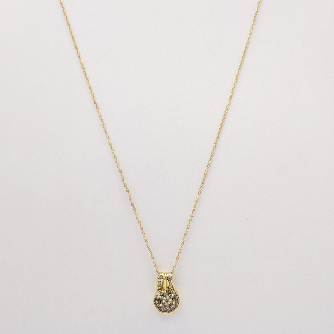 10K .50 CARAT TOTAL WEIGHT I1 K DIAMOND ROUND (7) BAGUETTE (28) ESTATE CLUSTER PENDANT & CHAIN 3.6 GRAMS