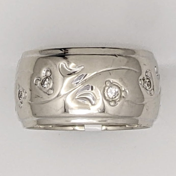 14K WHITE DIAMOND ROUND (8) 4.75 MM ESTATE BAND 7.9 GRAMS