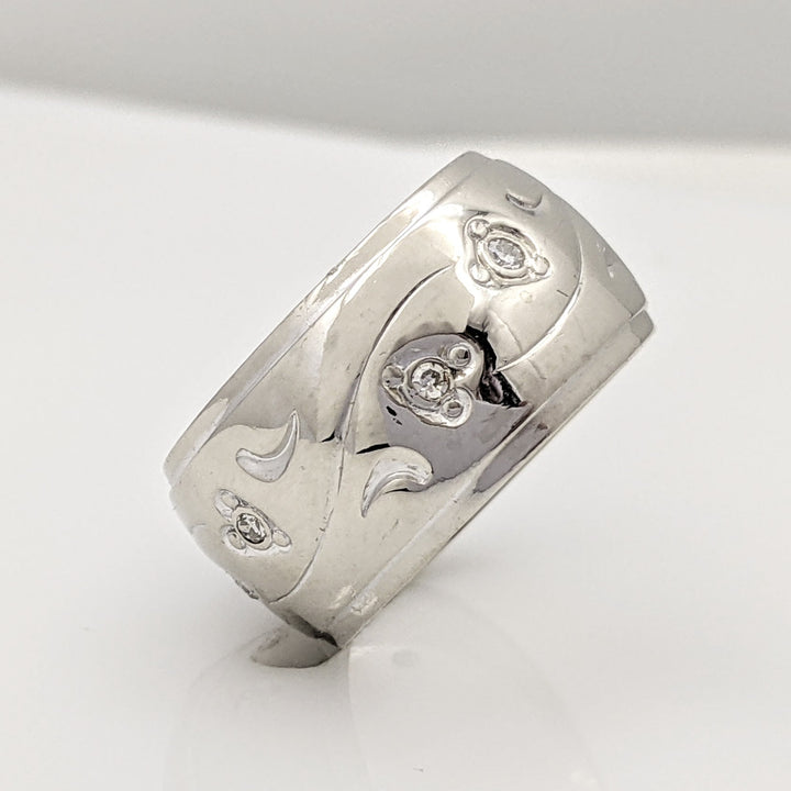 14K WHITE DIAMOND ROUND (8) 4.75 MM ESTATE BAND 7.9 GRAMS