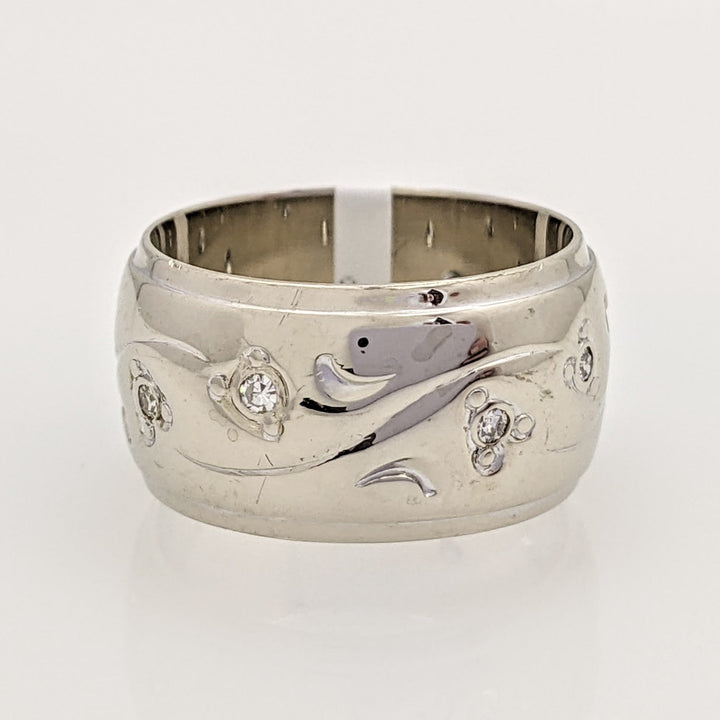 14K WHITE DIAMOND ROUND (8) 4.75 MM ESTATE BAND 7.9 GRAMS