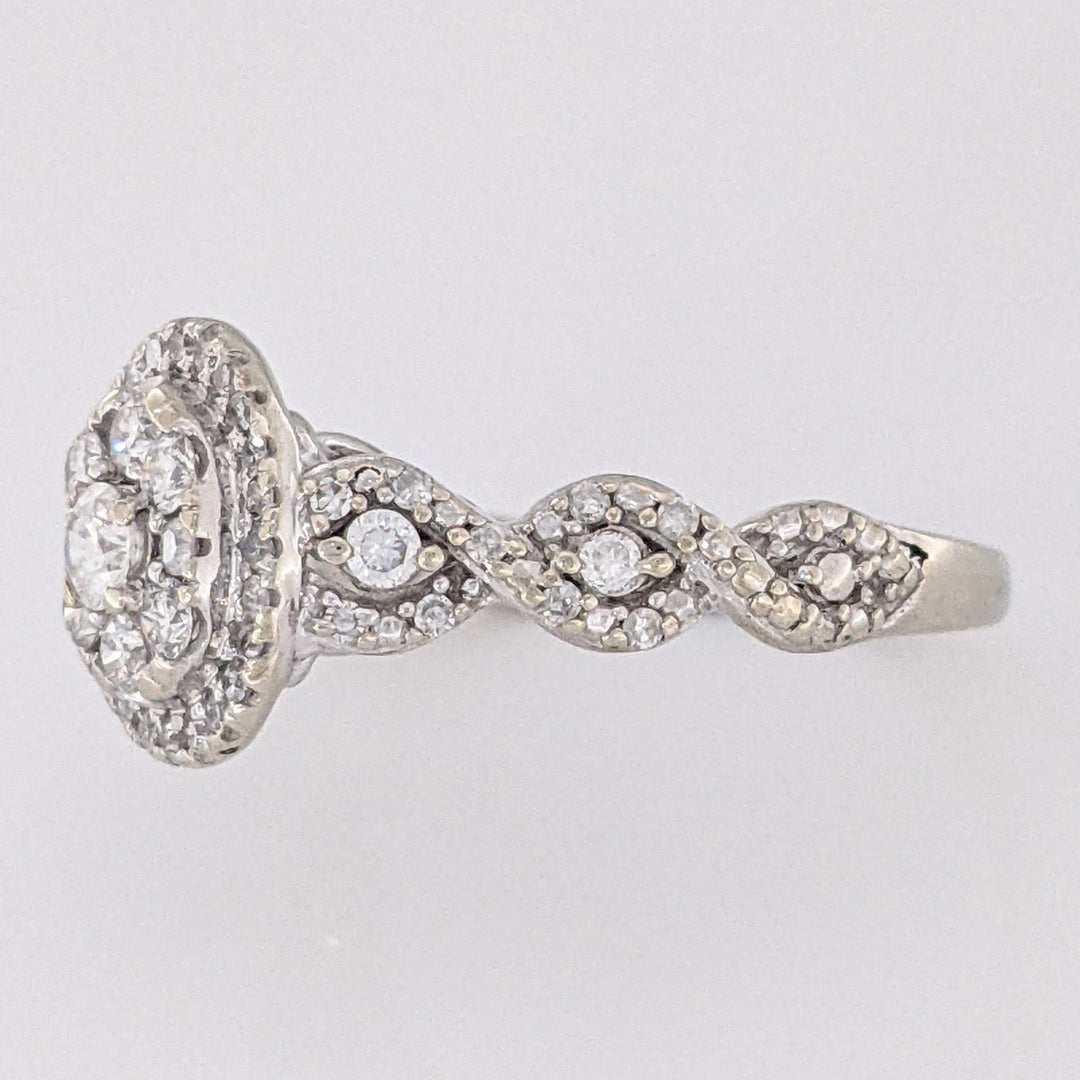 10K WHITE .50 CARAT TOTAL WEIGHT SI1 H DIAMOND ROUND (54) CLUSTER ESTATE RING 2.6G