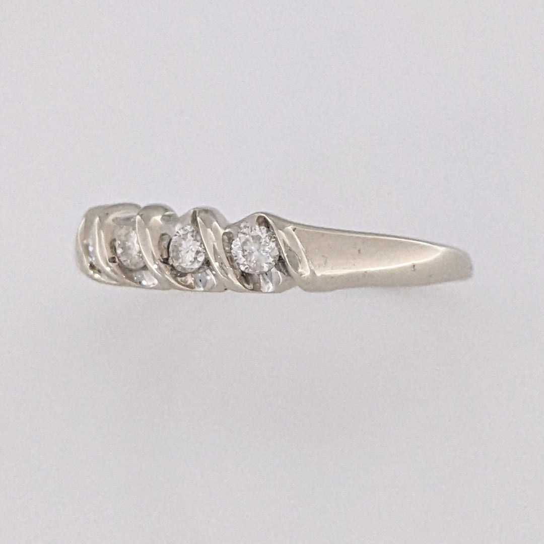 14K WHITE .20 CARAT TOTAL WEIGHT I1 I DIAMOND ROUND (5) SWIRL TOP ESTATE BAND 2.8 GRAMS