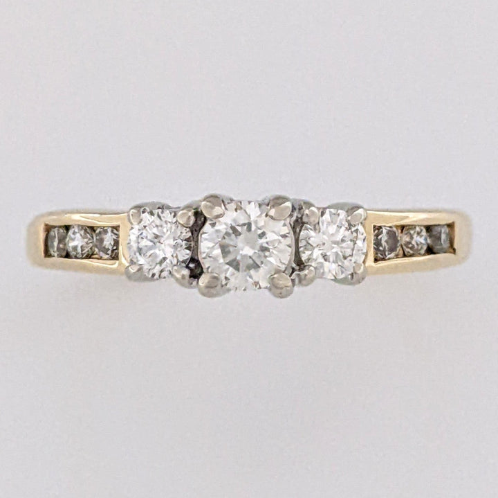 14K .30 CARAT TOTAL WEIGHT SI1 I DIAMOND ROUND (9) ESTATE TRINITY RING 2.8 GRAMS