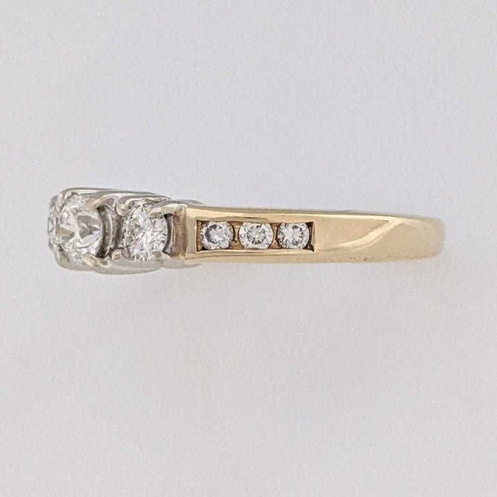 14K .30 CARAT TOTAL WEIGHT SI1 I DIAMOND ROUND (9) ESTATE TRINITY RING 2.8 GRAMS