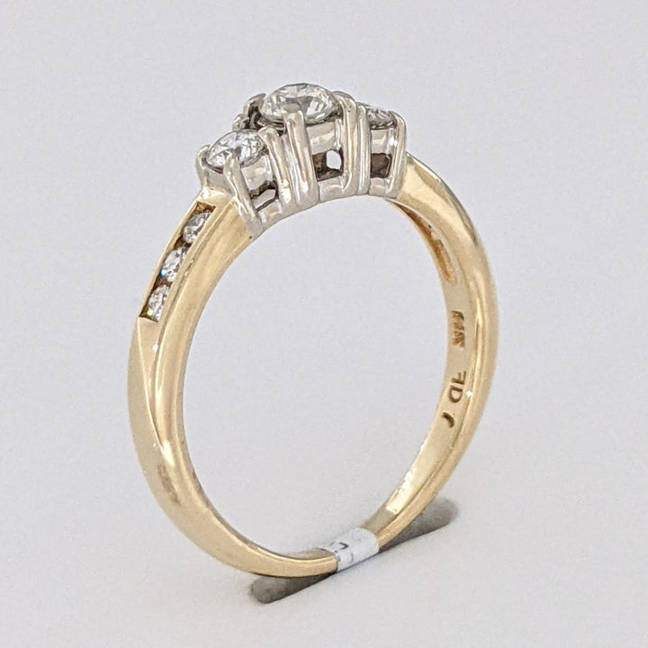 14K .30 CARAT TOTAL WEIGHT SI1 I DIAMOND ROUND (9) ESTATE TRINITY RING 2.8 GRAMS