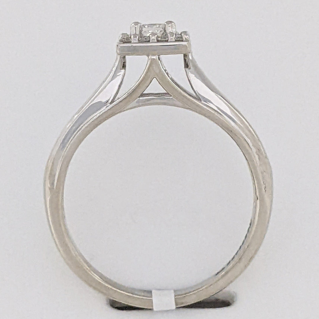 10K WHITE .36 CARAT TOTAL WEIGHT VS2 H DIAMOND PRINCESS CUT (1) ROUND (22) ESTATE HALO RING 3.5 GRAMS