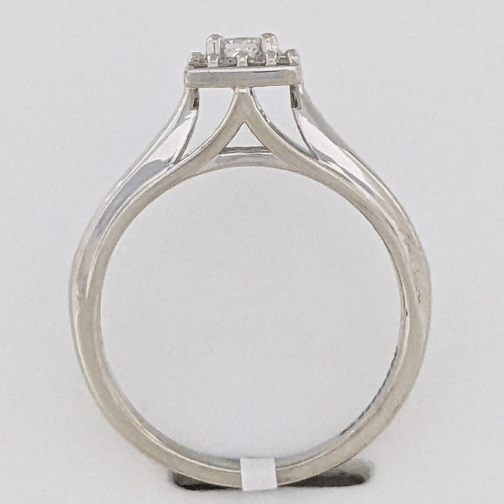 10K WHITE .36 CARAT TOTAL WEIGHT VS2 H DIAMOND PRINCESS CUT (1) ROUND (22) ESTATE HALO RING 3.5 GRAMS