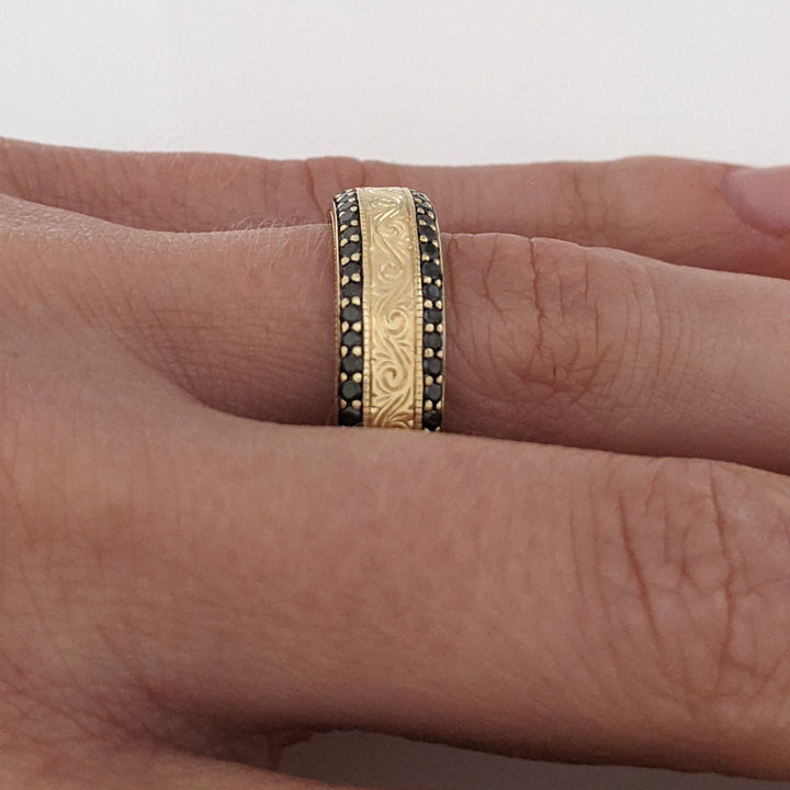 14K BLACK DIAMOND ROUND (48) ETCHED ESTATE BAND 7.5 GRAMS