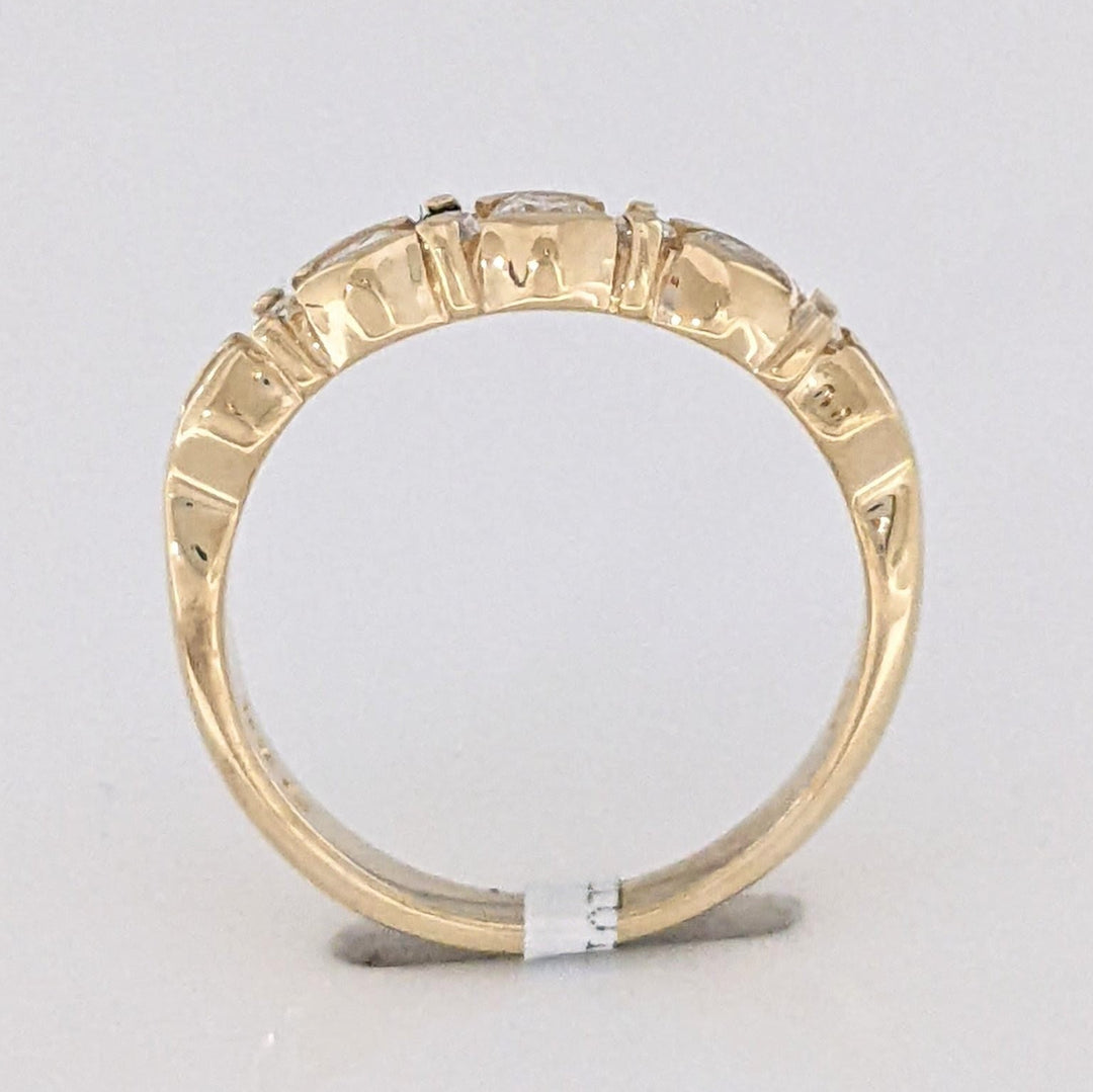 14K .35 CARAT TOTAL WEIGHT SI1 H DIAMOND ROUND (5) MARQUISE (4) ESTATE BAND 3.2 GRAMS