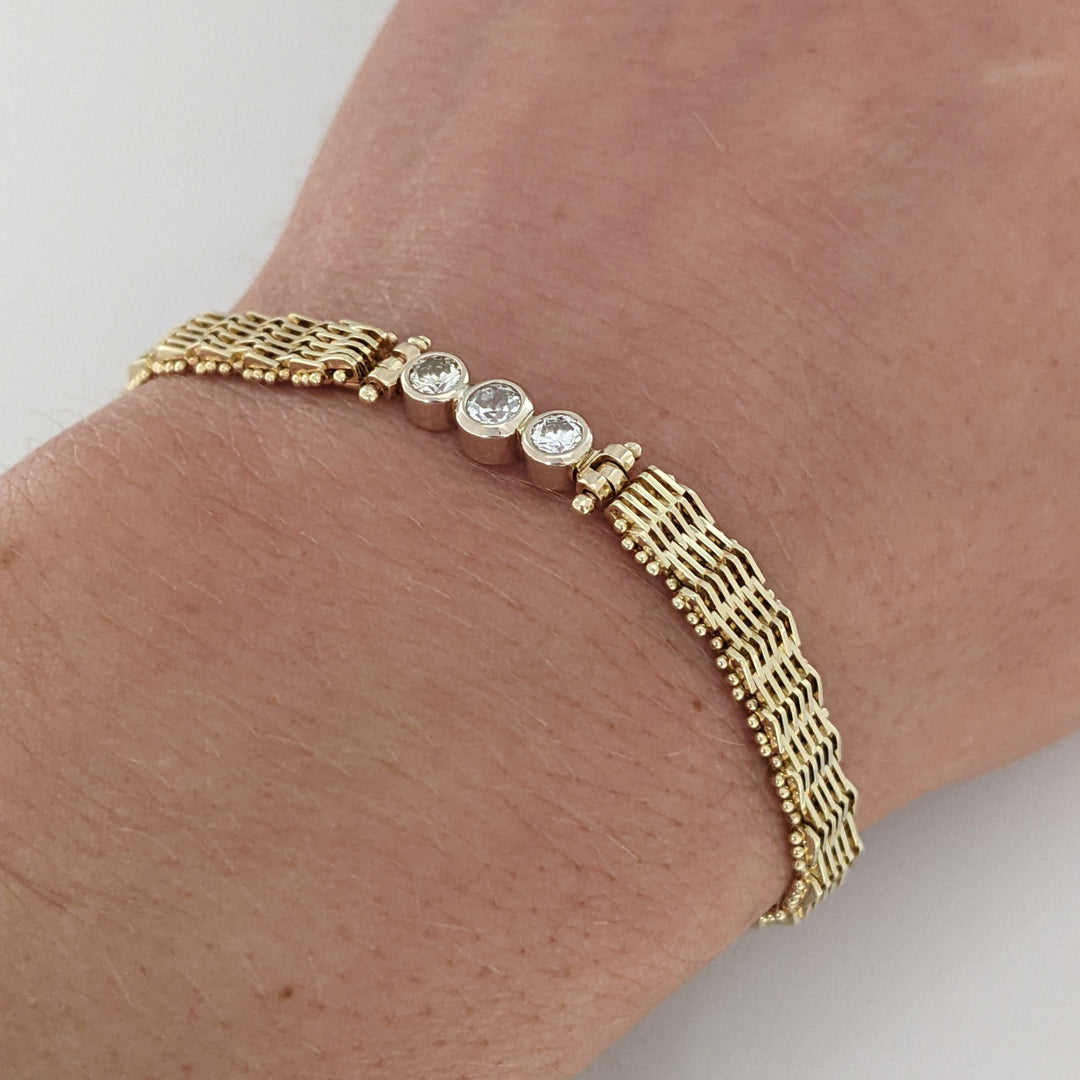14K .36 CARAT TOTAL WEIGHT VS2 I-J DIAMOND ROUND (3) BEZEL ESTATE BRACELET 11.3 GRAMS