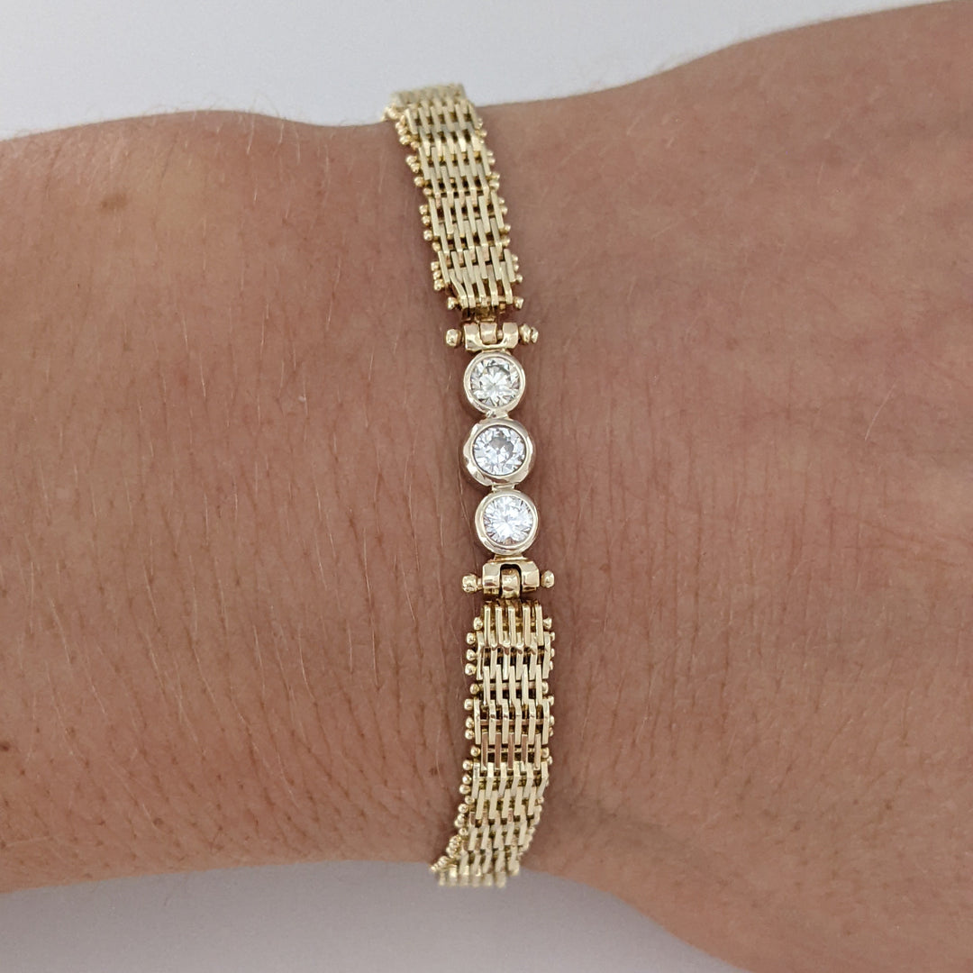 14K .36 CARAT TOTAL WEIGHT VS2 I-J DIAMOND ROUND (3) BEZEL ESTATE BRACELET 11.3 GRAMS