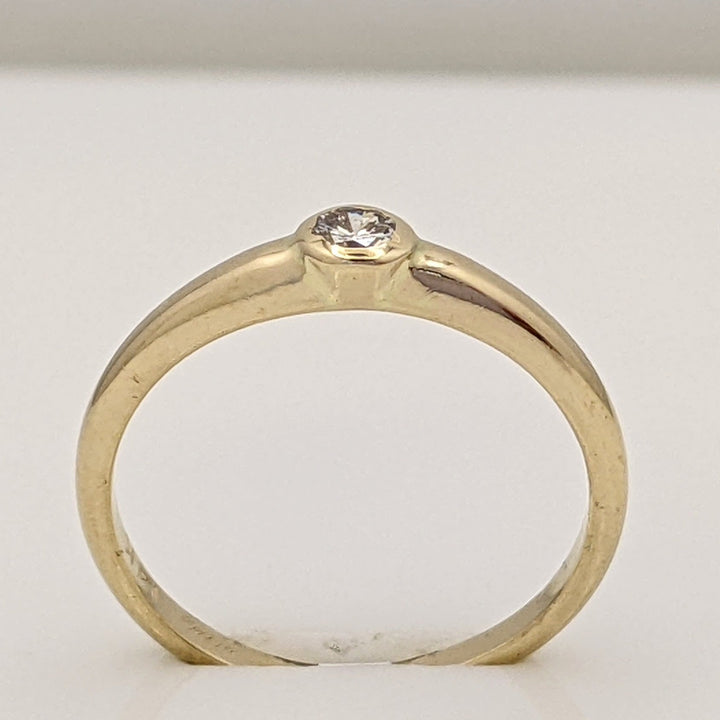 14K DIAMOND ROUND 2.2MM BEZEL ESTATE RING 1.4 GRAMS