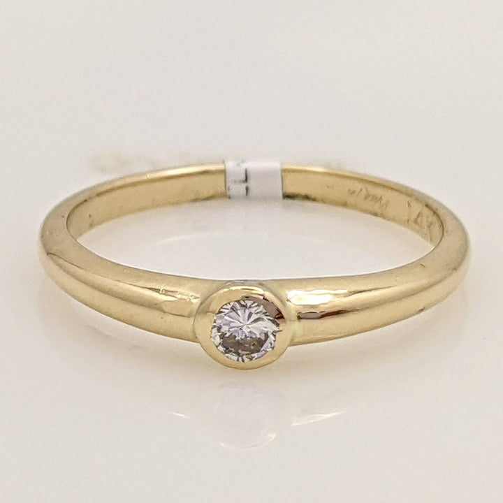 14K DIAMOND ROUND 2.2MM BEZEL ESTATE RING 1.4 GRAMS