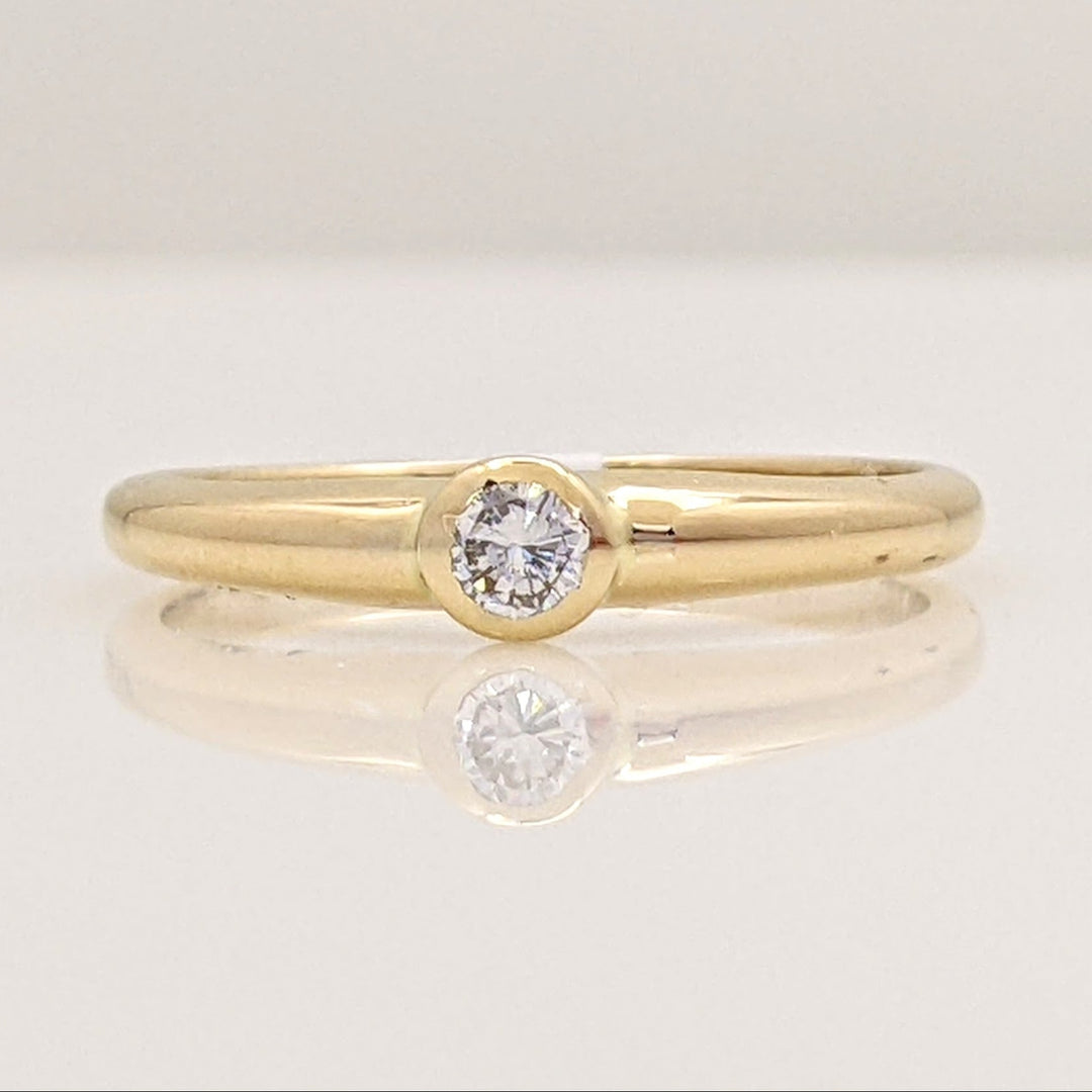 14K DIAMOND ROUND 2.2MM BEZEL ESTATE RING 1.4 GRAMS