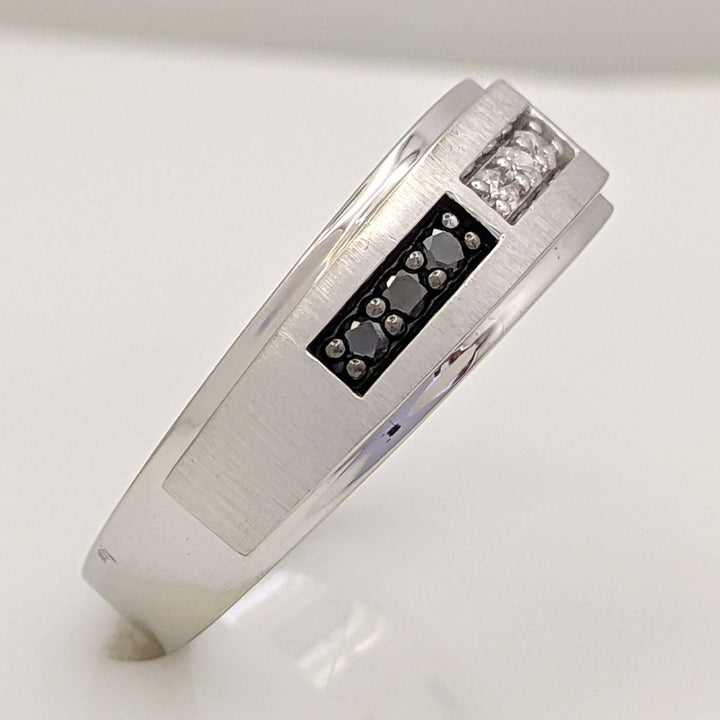 10K WHITE DIAMOND ROUND WHITE/ BLACK (9) ESTATE BRUSHED BAND 5.5 GRAMS