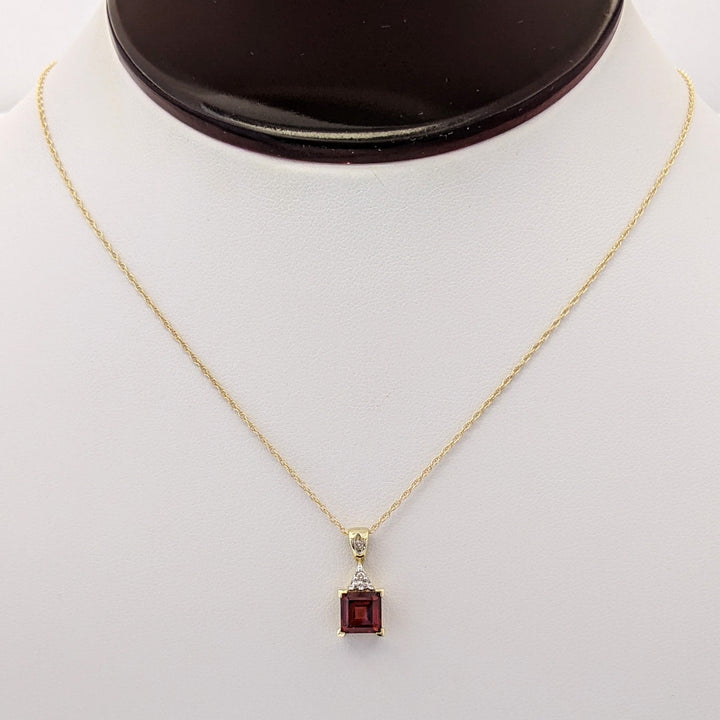 10K GARNET PRINCESS CUT 6MM WITH MELEE ESTATE PENDANT & CHAIN 1.7 GRAMS