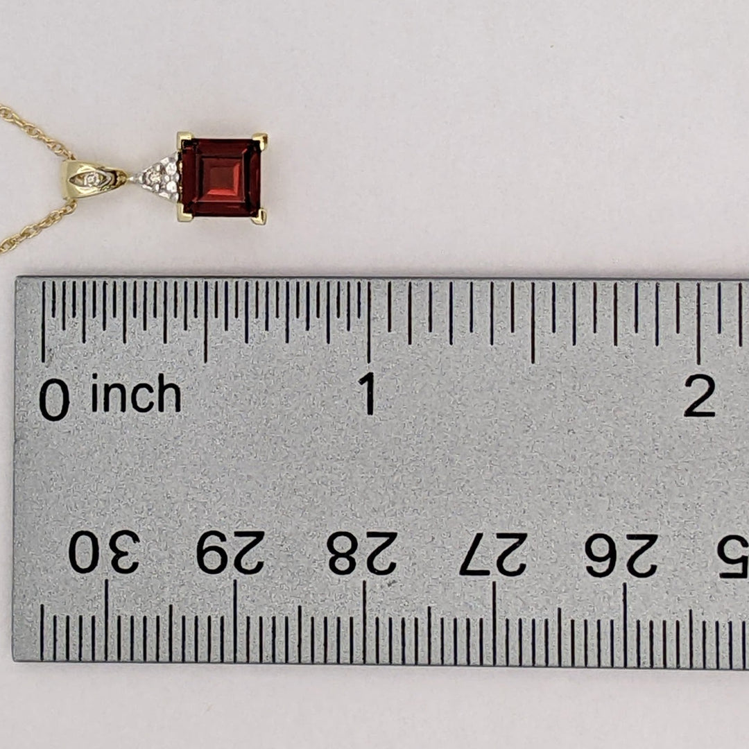 10K GARNET PRINCESS CUT 6MM WITH MELEE ESTATE PENDANT & CHAIN 1.7 GRAMS