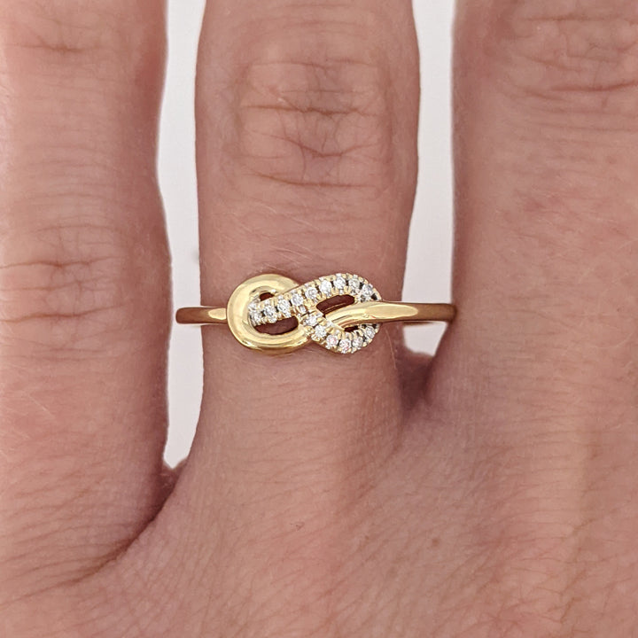 10K DIAMOND ROUND POLISHED INFINITY ESTATE RING 1.6 GRAMS
