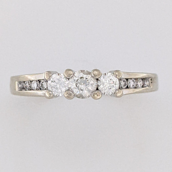 14K WHITE .41 CARAT TOTAL WEIGHT SI1 I DIAMOND ROUND (11) ESTATE TRINITY RING 3.7 GRAMS