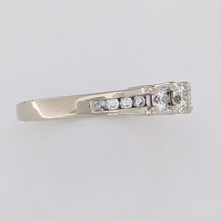 14K WHITE .41 CARAT TOTAL WEIGHT SI1 I DIAMOND ROUND (11) ESTATE TRINITY RING 3.7 GRAMS